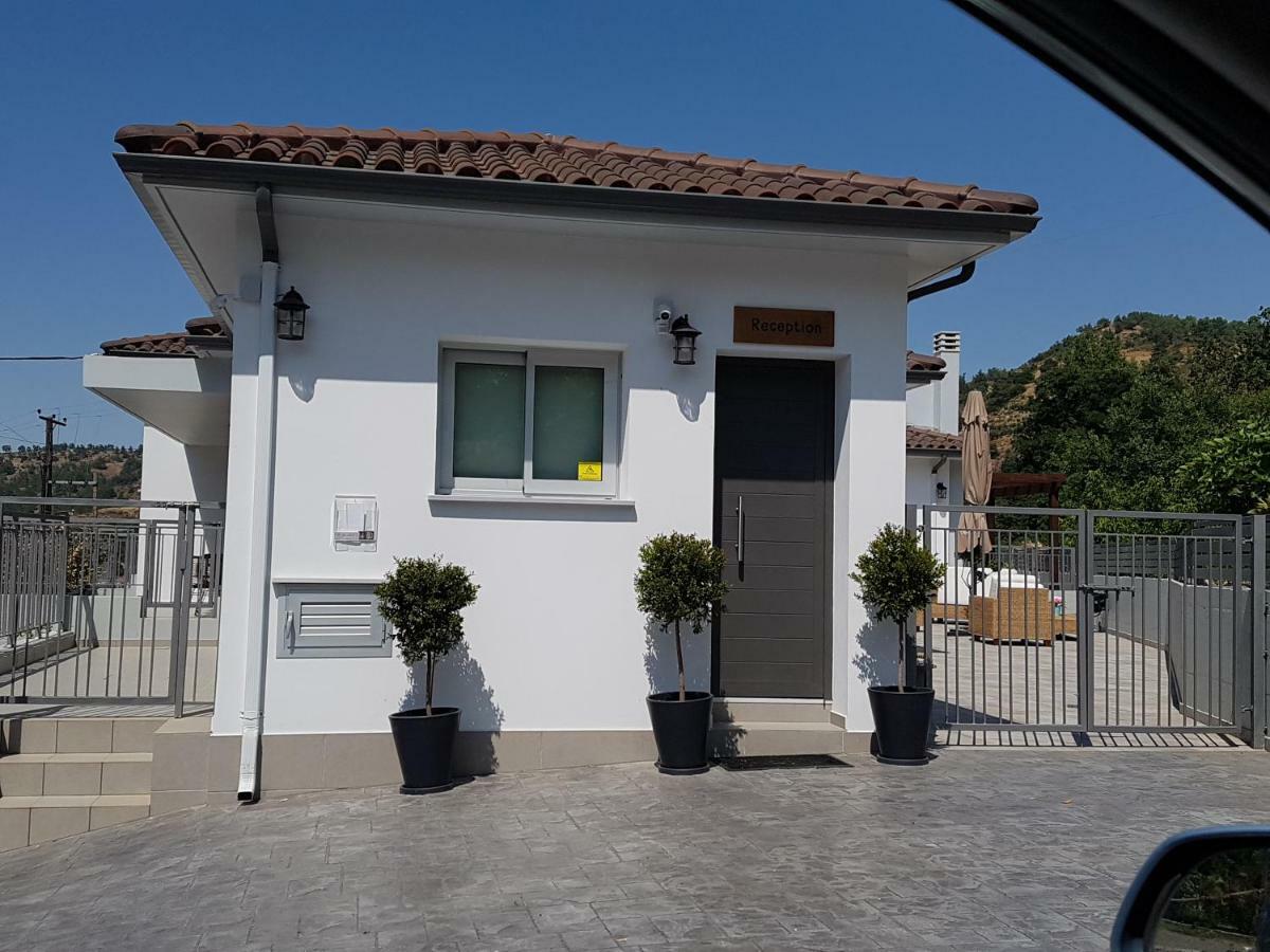 Evmelia Kakopetria Suites Exterior foto